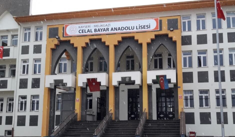 Celal Bayar Anadolu Lisesi