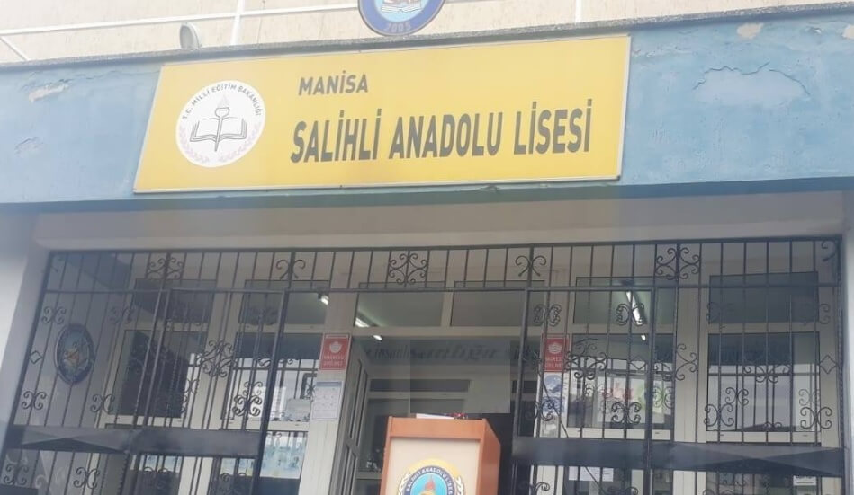Salihli Anadolu Lisesi