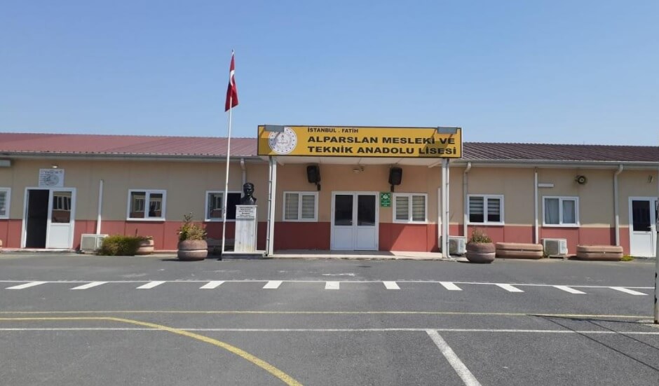 Alparslan Mesleki ve Teknik Anadolu Lisesi