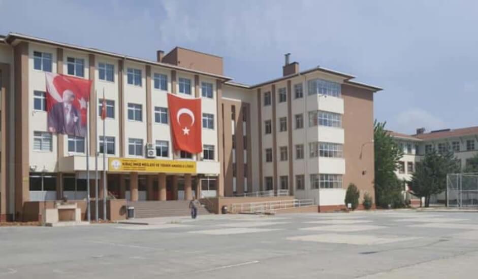 Kra Borsa stanbul Mesleki ve Teknik Anadolu Lisesi