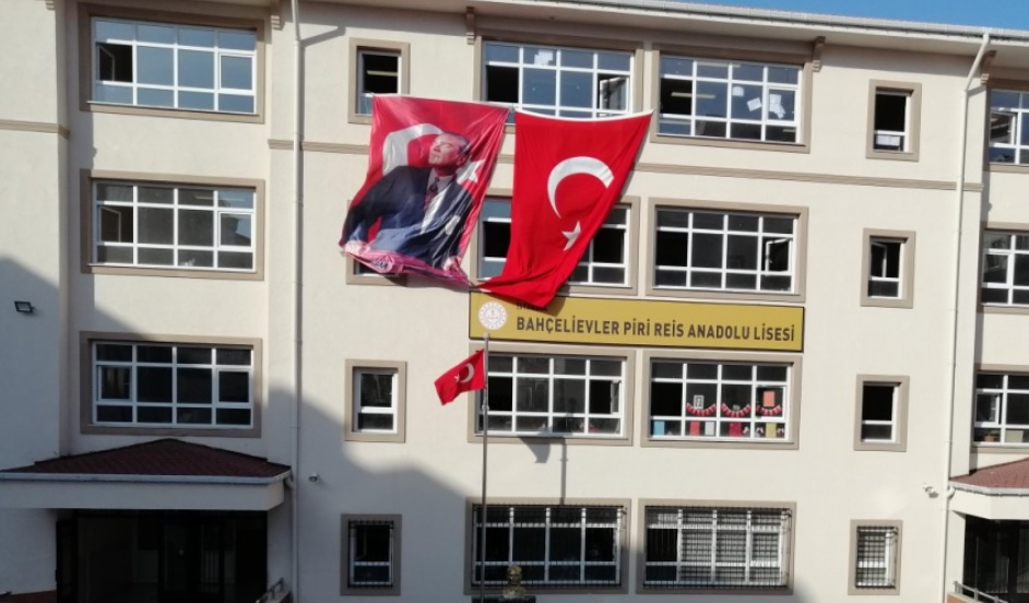 Piri Reis Anadolu Lisesi