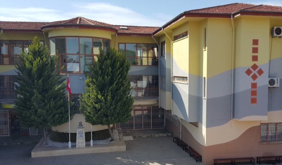 Manavgat Kemer Fatma Turgut Şen Anadolu Lisesi