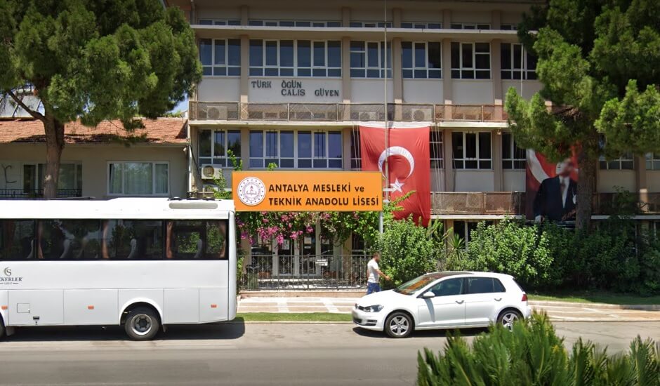 Antalya Mesleki ve Teknik Anadolu Lisesi