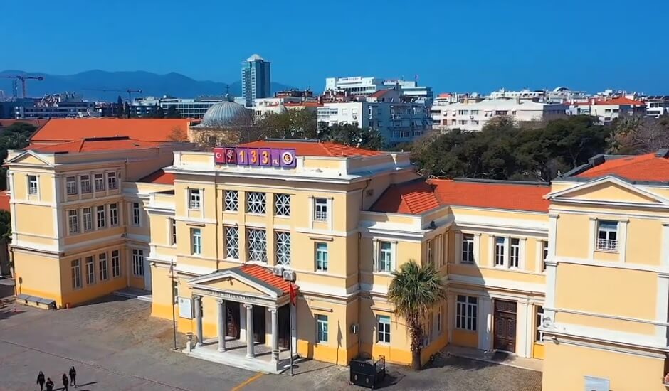Atatürk Lisesi
