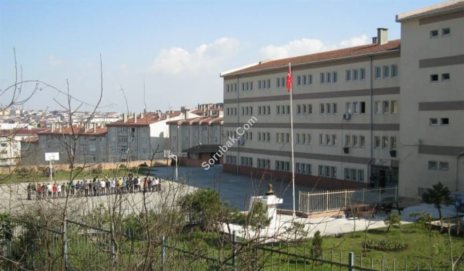 Cumhuriyet Anadolu Lisesi