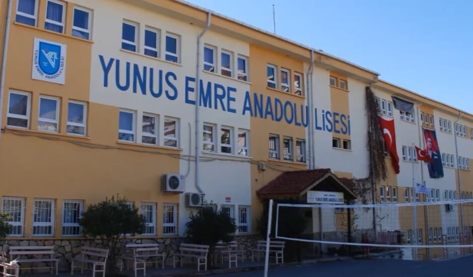 Yunus Emre Anadolu Lisesi