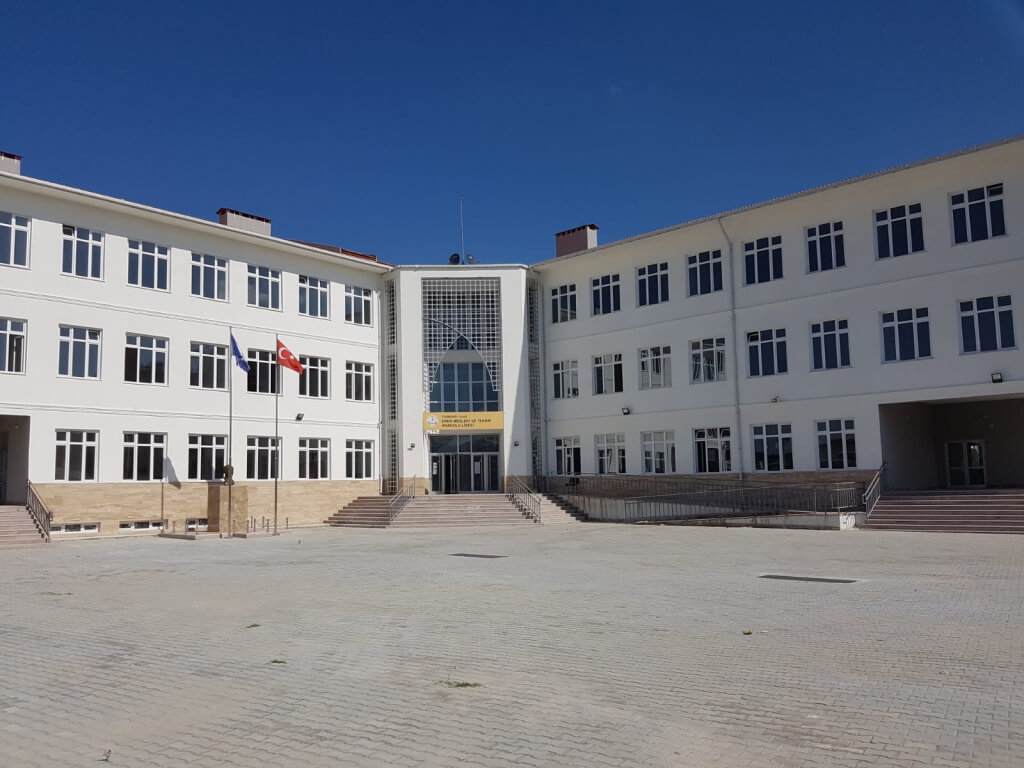 Eren Mesleki ve Teknik Anadolu Lisesi
