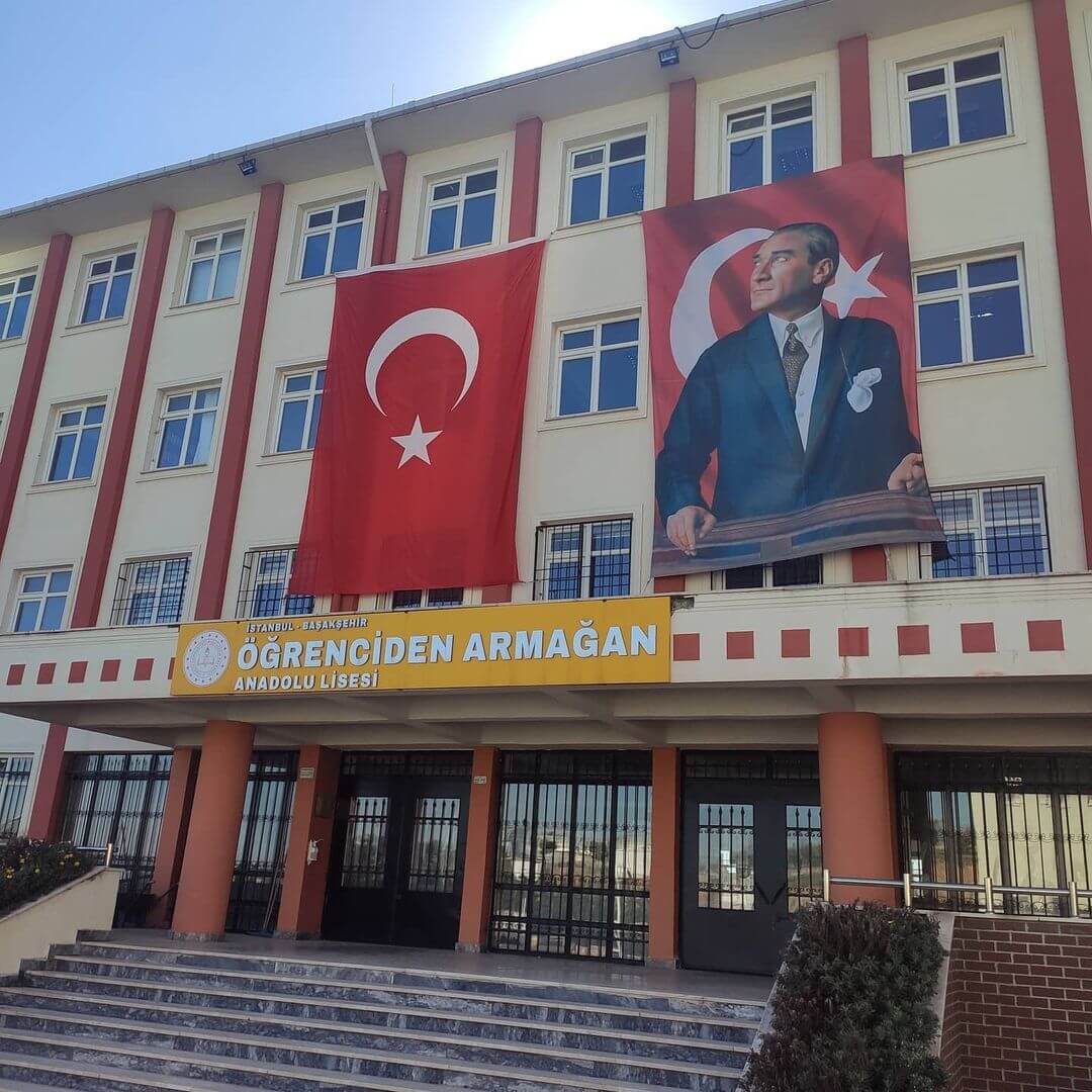 ��renciden Arma�an Anadolu Lisesi