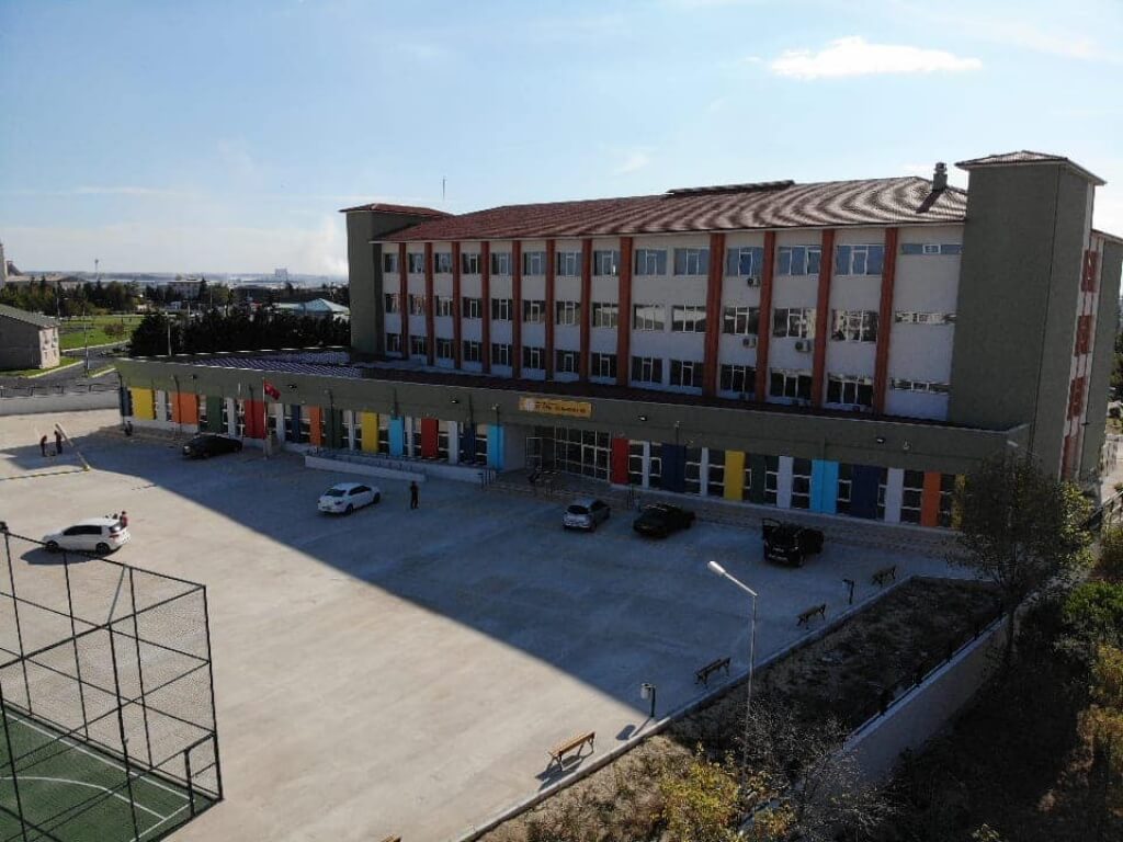 Ertuğrul Gazi Anadolu Lisesi