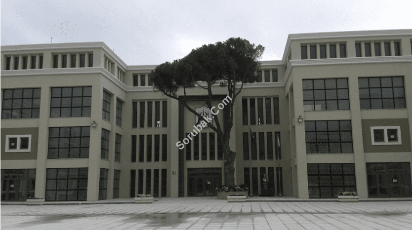 Kad�k�y Anadolu �mam Hatip Lisesi