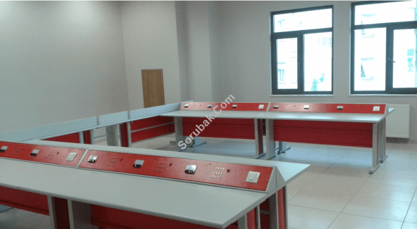 Kad�k�y Anadolu �mam Hatip Lisesi