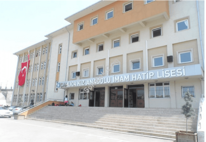 �aml�ca K�z Anadolu �mam Hatip Lisesi