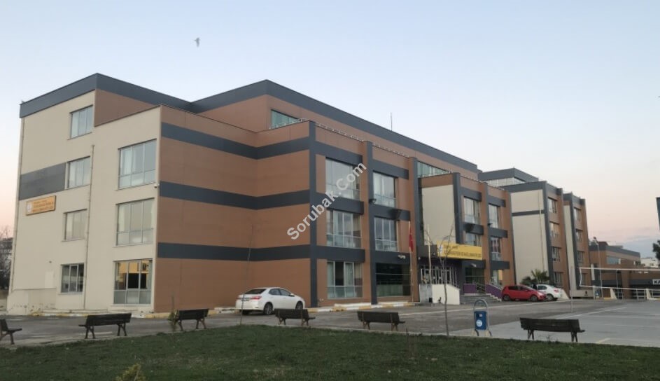 Uluslararas� Pendik K�z Anadolu �mam Hatip Lisesi