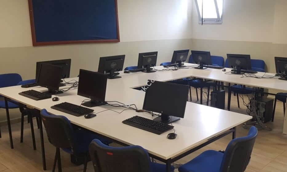Kartal Mehmet Akif Ersoy Anadolu �mam Hatip Lisesi