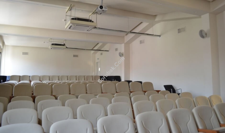 Hakk� Demir Anadolu �mam Hatip Lisesi