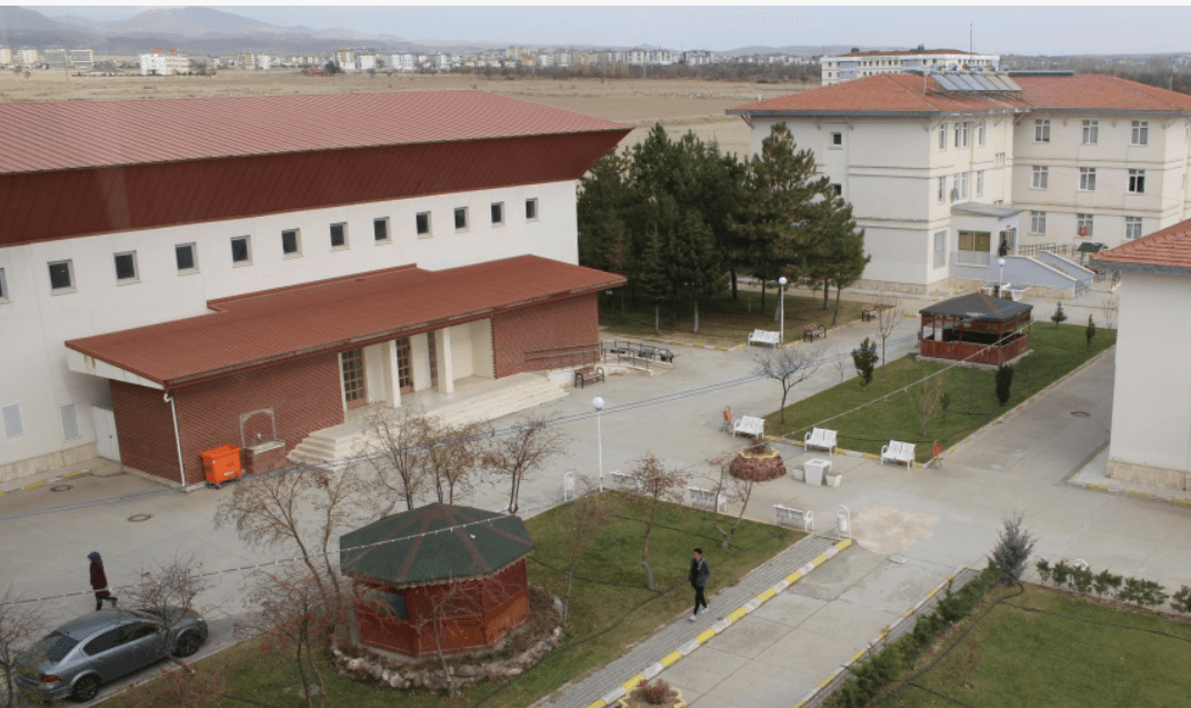 Develi Borsa �stanbul Fen Lisesi