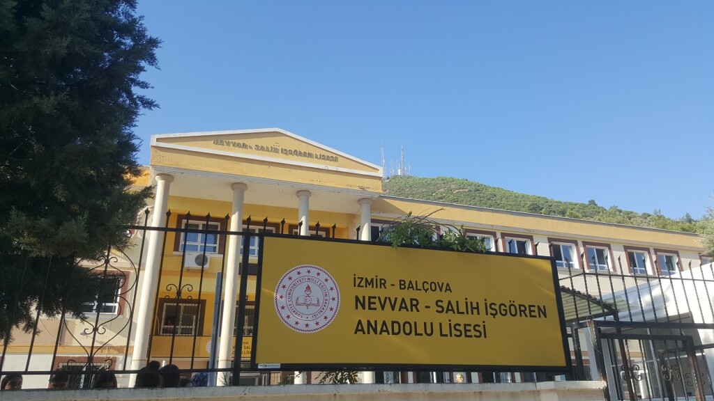 Nevvar Salih ��g�ren Anadolu Lisesi