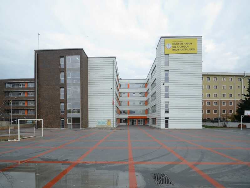 Nil�fer Hatun K�z Anadolu �mam Hatip Lisesi