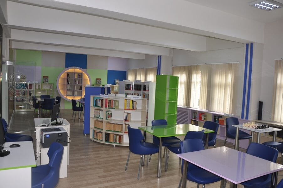 Pakize Narin Anadolu Lisesi