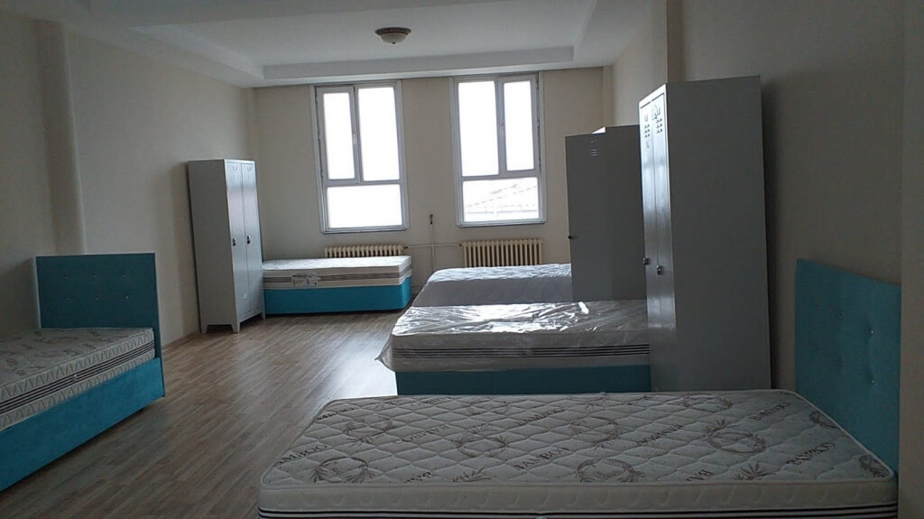Hakk� Demir Anadolu �mam Hatip Lisesi