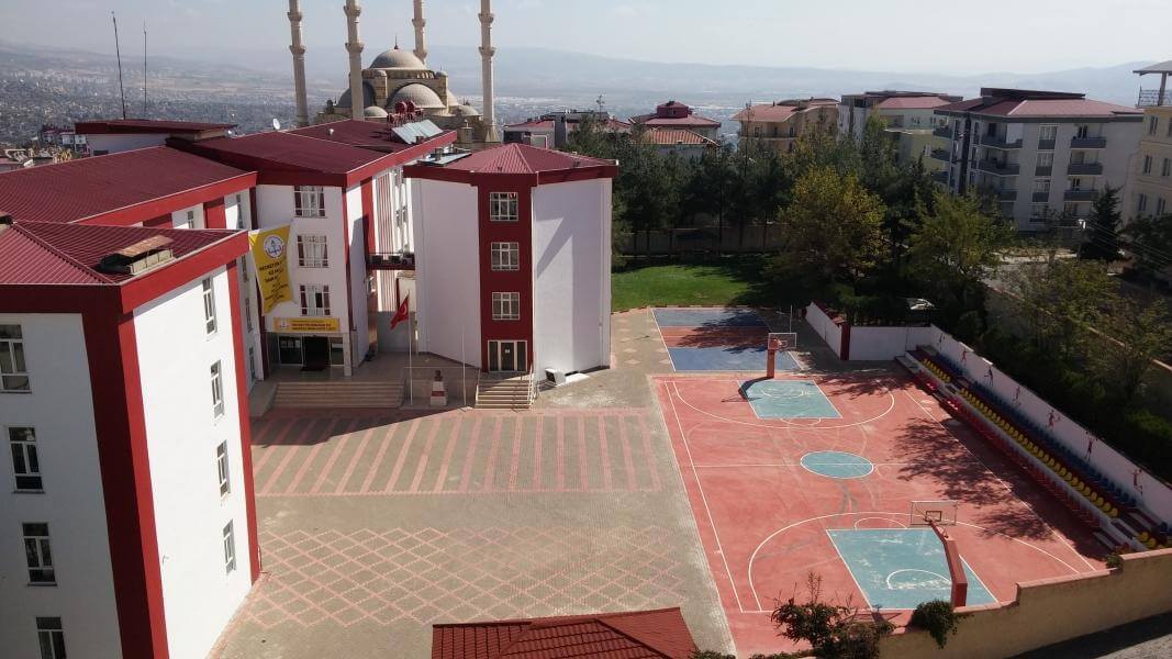 Necmettin Erbakan Anadolu �mam Hatip Lisesi