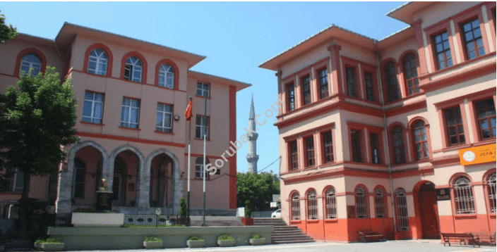 Vefa Lisesi