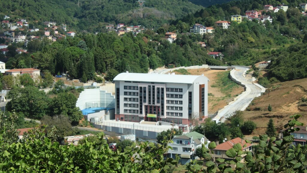 Bo�azi�i K�z Anadolu �mam Hatip Lisesi