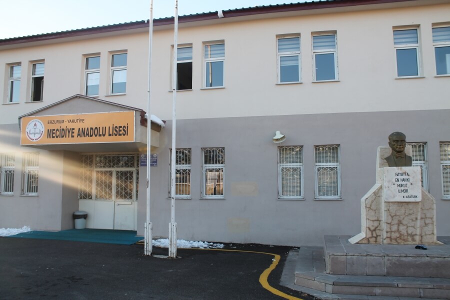 Mecidiye Anadolu Lisesi