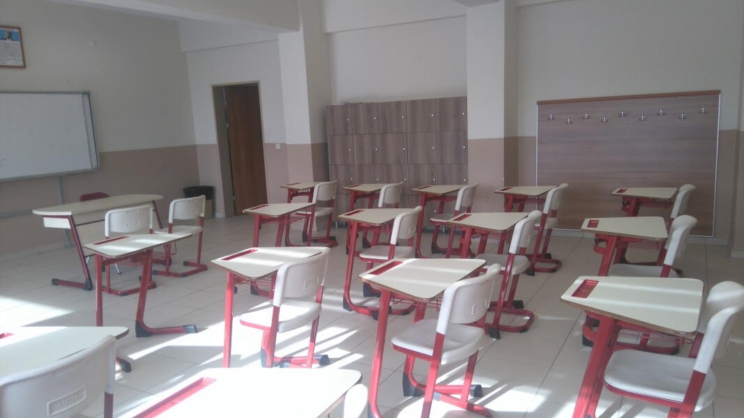 Uluslararas� Kaptan Ahmet Erdo�an Anadolu �mam Hatip Lisesi