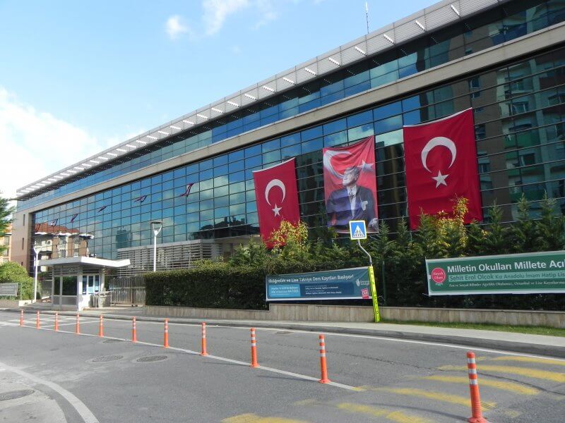 �mraniye �ehit Erol Ol�ok K�z Anadolu �mam Hatip Lisesi