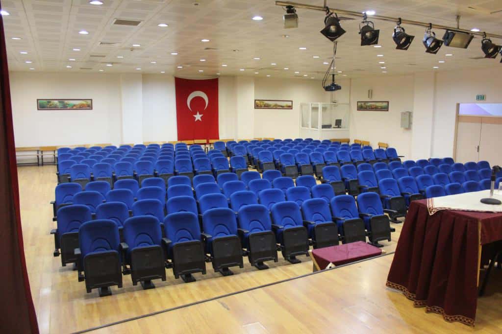 Alaattin-Nilüfer Kadayıfcıoğlu Kız Mesleki ve Teknik Anadolu Lisesi