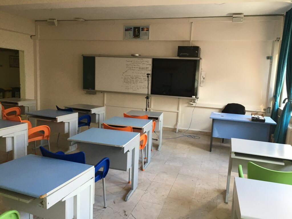 Prof. Dr. Mümtaz Turhan Sosyal Bilimler Lisesi