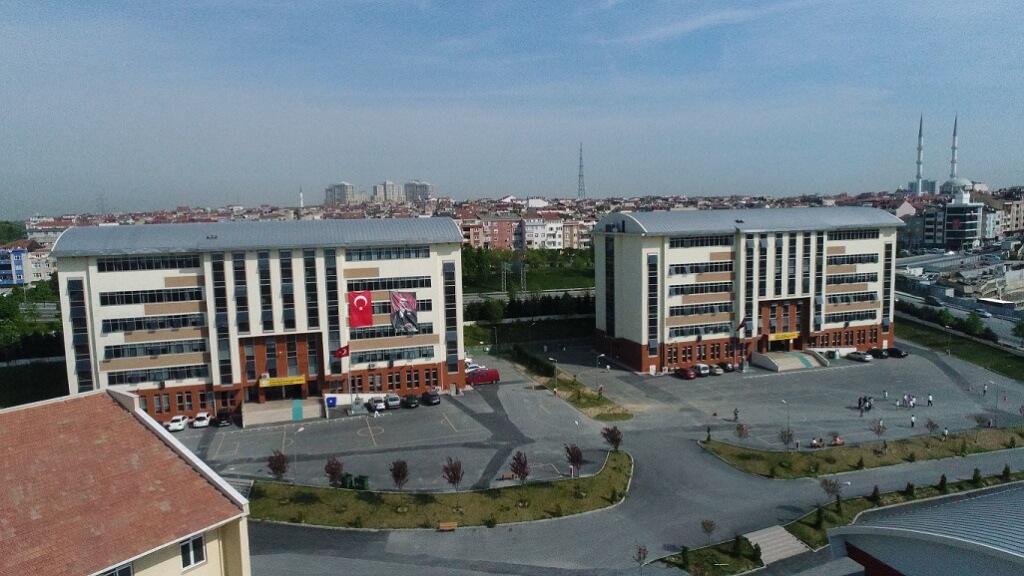 Uluslararas� Kaptan Ahmet Erdo�an Anadolu �mam Hatip Lisesi