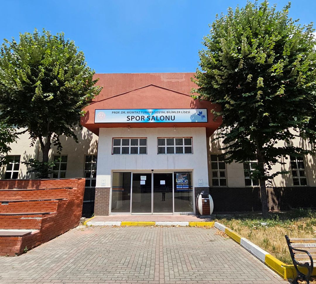 Prof. Dr. Mümtaz Turhan Sosyal Bilimler Lisesi