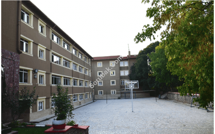 Çamlıca Kız Lisesi