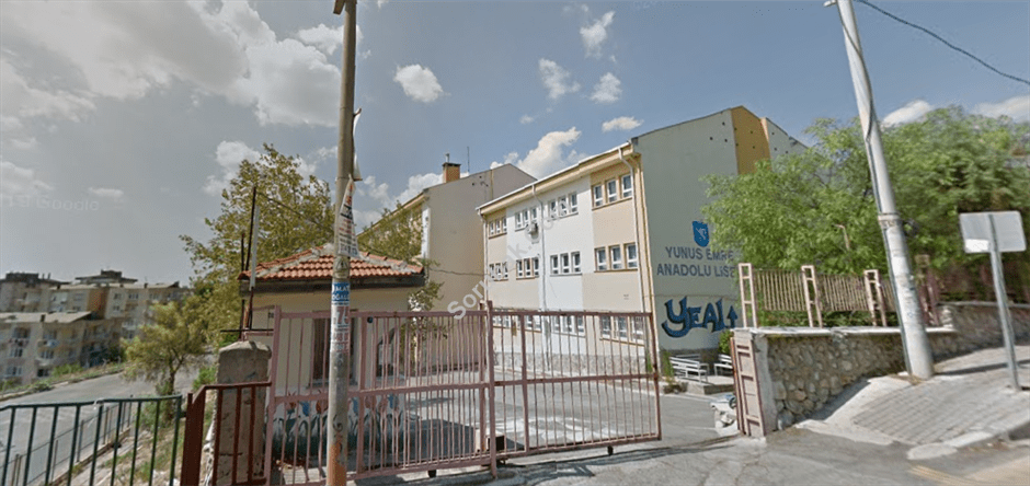 Yunus Emre Anadolu Lisesi