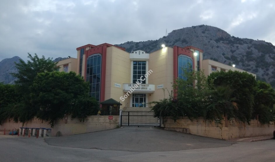 Dr. �lhami Tankut Anadolu Lisesi