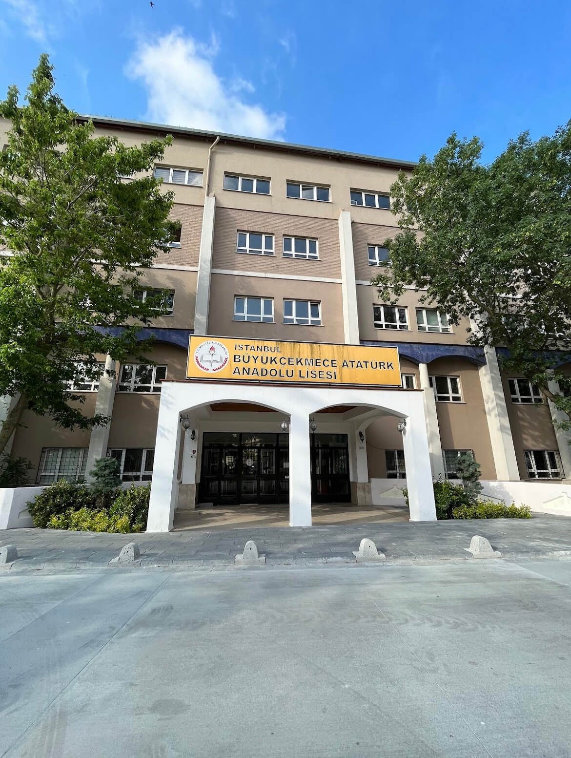 Büyükçekmece Atatürk Anadolu Lisesi