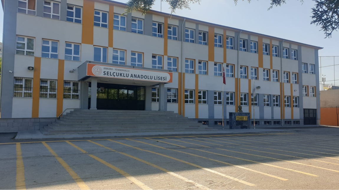 Sel�uklu Anadolu Lisesi