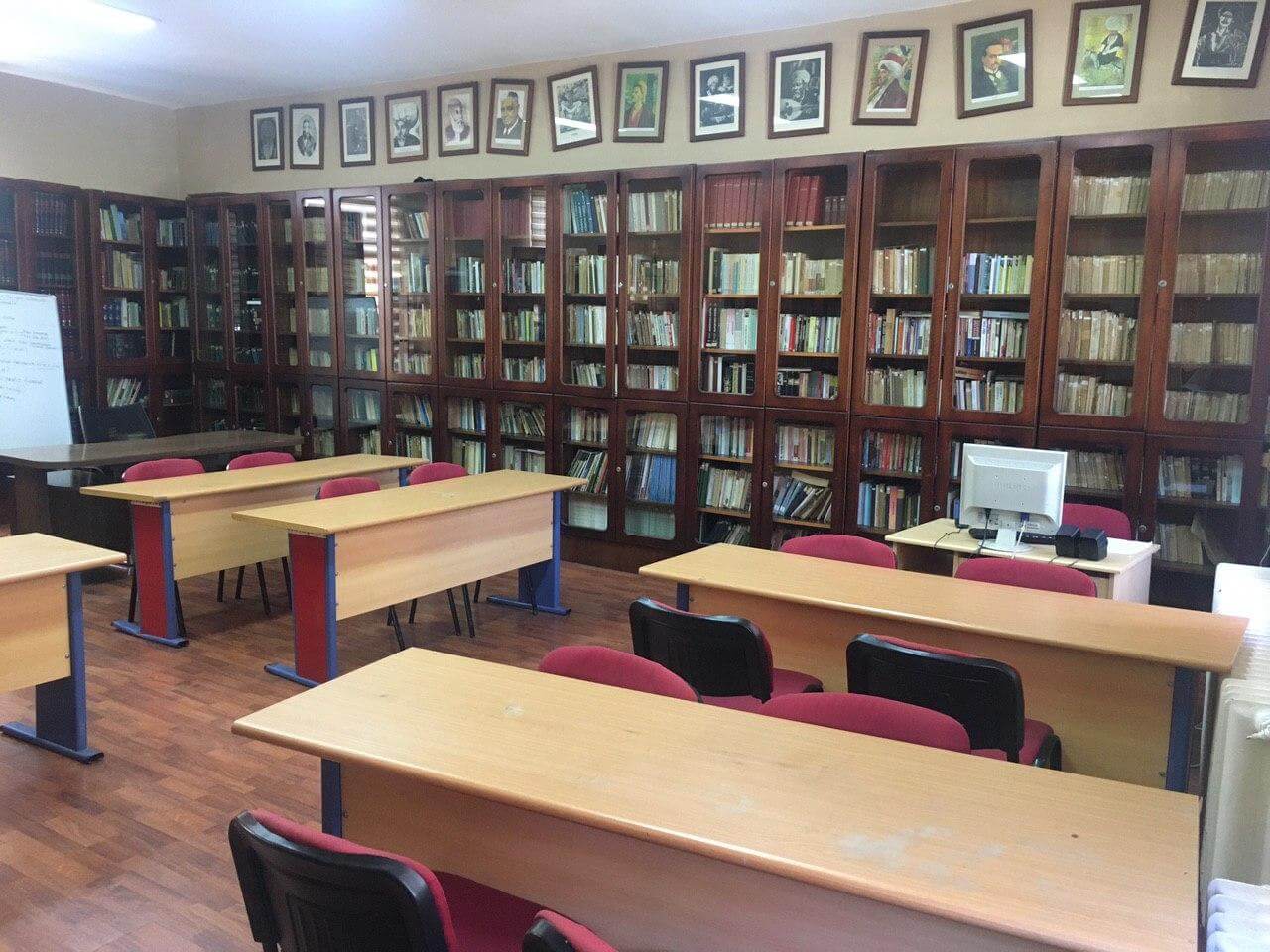 İstanbul Atatürk Anadolu Lisesi