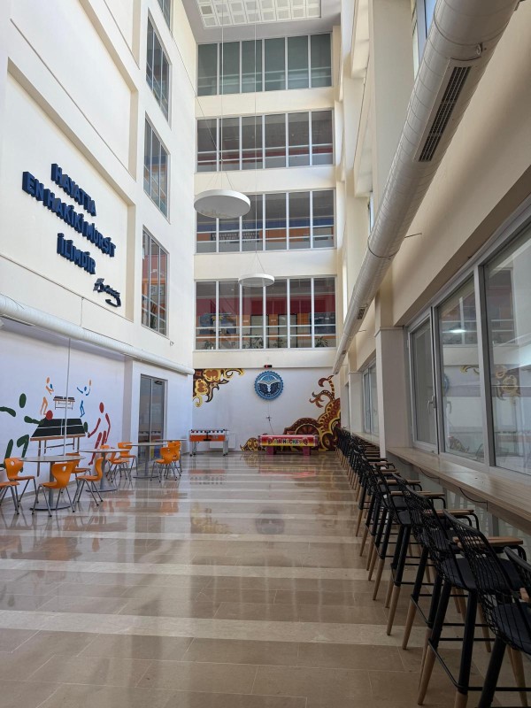 Şehit Adil Büyükcengiz Anadolu İmam Hatip Lisesi
