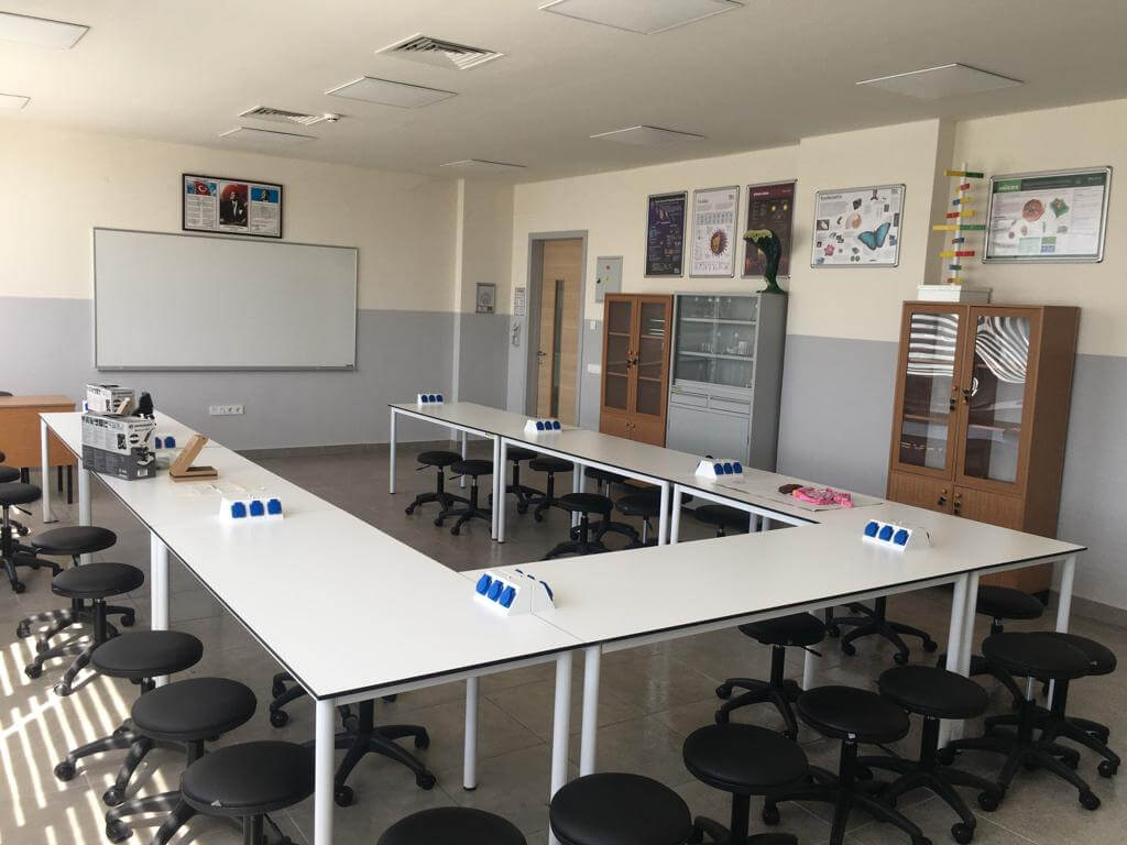 Hacı Şöhret Demiröz Fen Lisesi