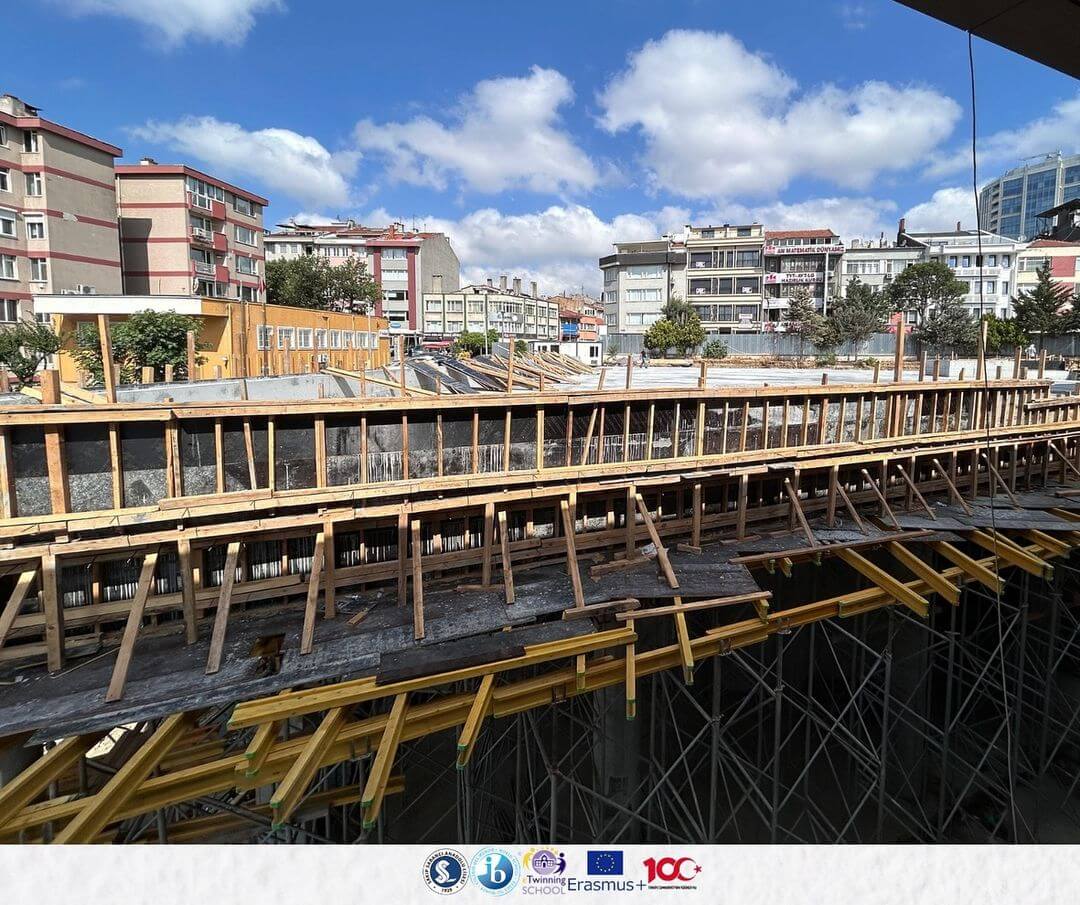 Beşiktaş Sakıp Sabancı Anadolu Lisesi