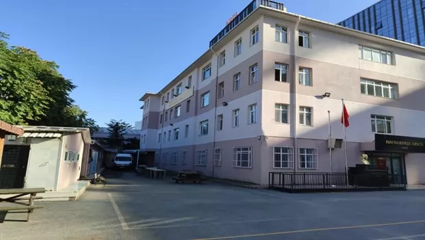 Haydarpa�a Lisesi
