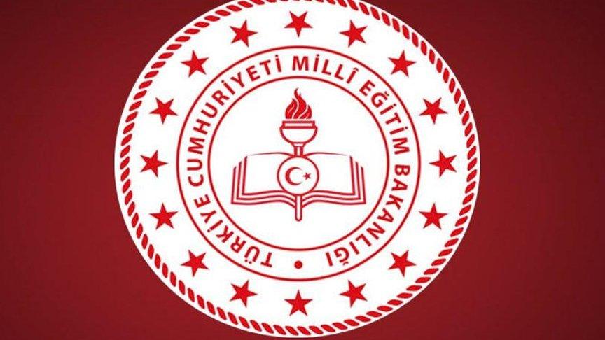 Millî Eğitim Bakanı Mahmut Özer: Ek ders ücretleri ödenecek.